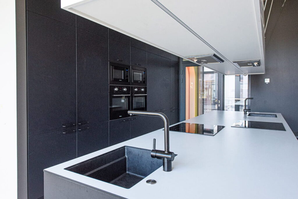 Controlled shared facilities at Shed Vilnius form part of a managed student residence.