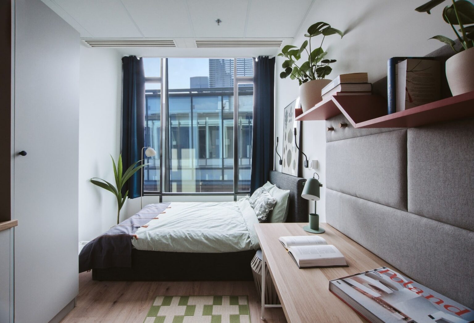 Compact Studio in Warsaw | SHED Warsaw Sky Living